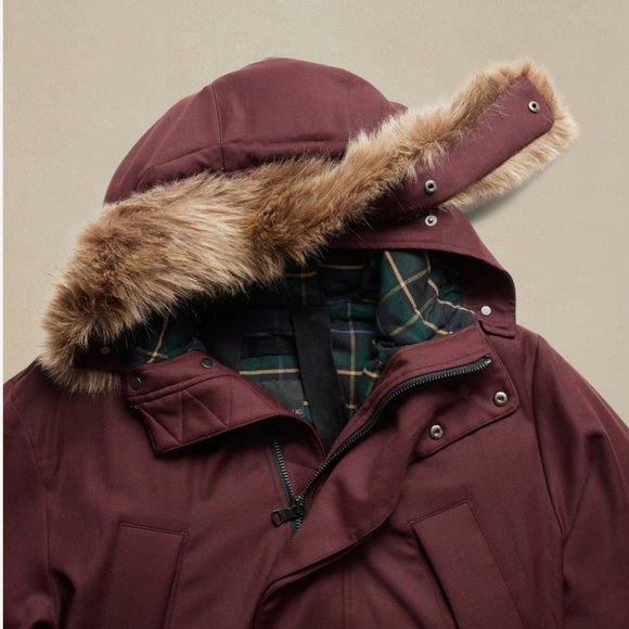 Banana Republic Cima Down Snorkel Parka in Merlot - NWOT - Picture 5 of 5